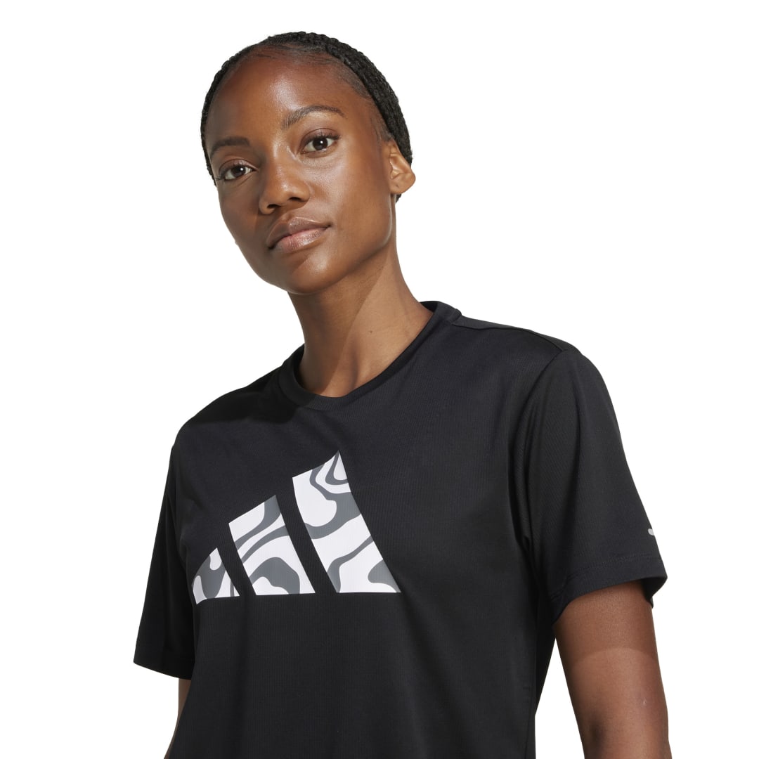 Run It Brand Love T-shirt