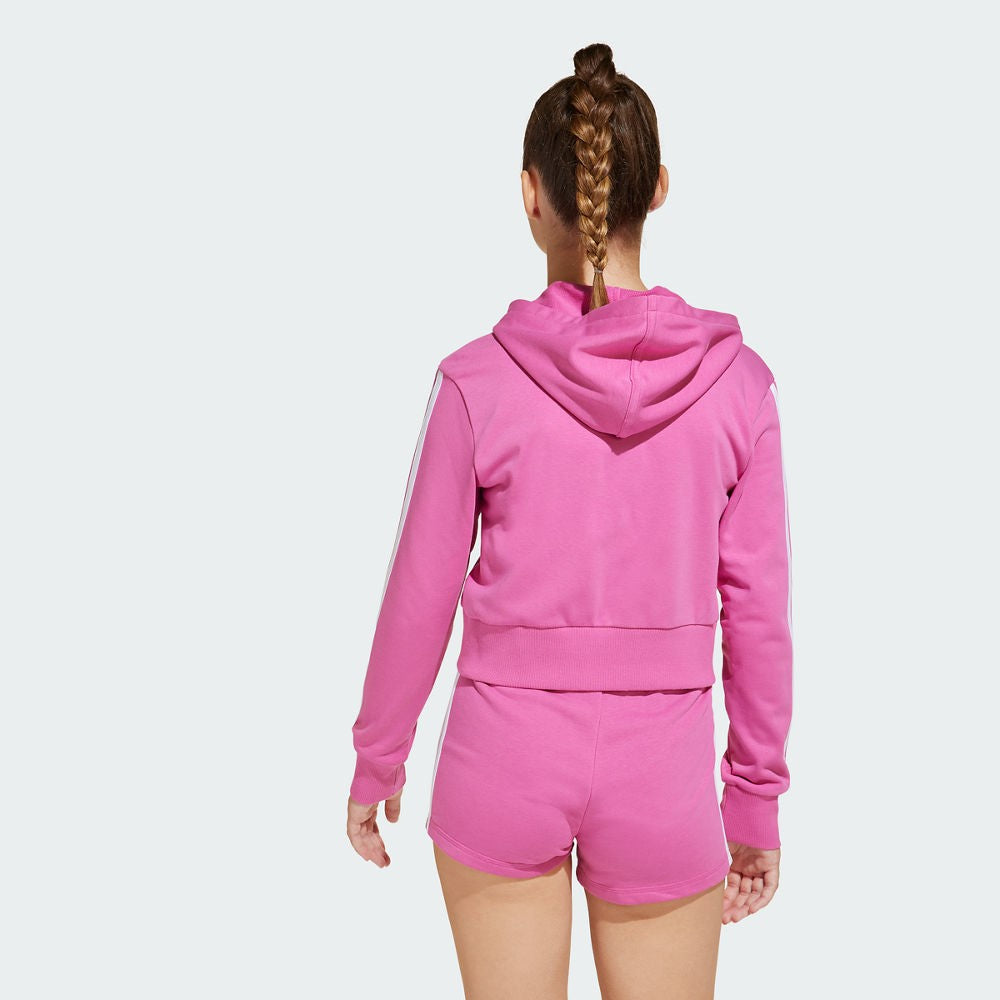 شورت اسينشالز