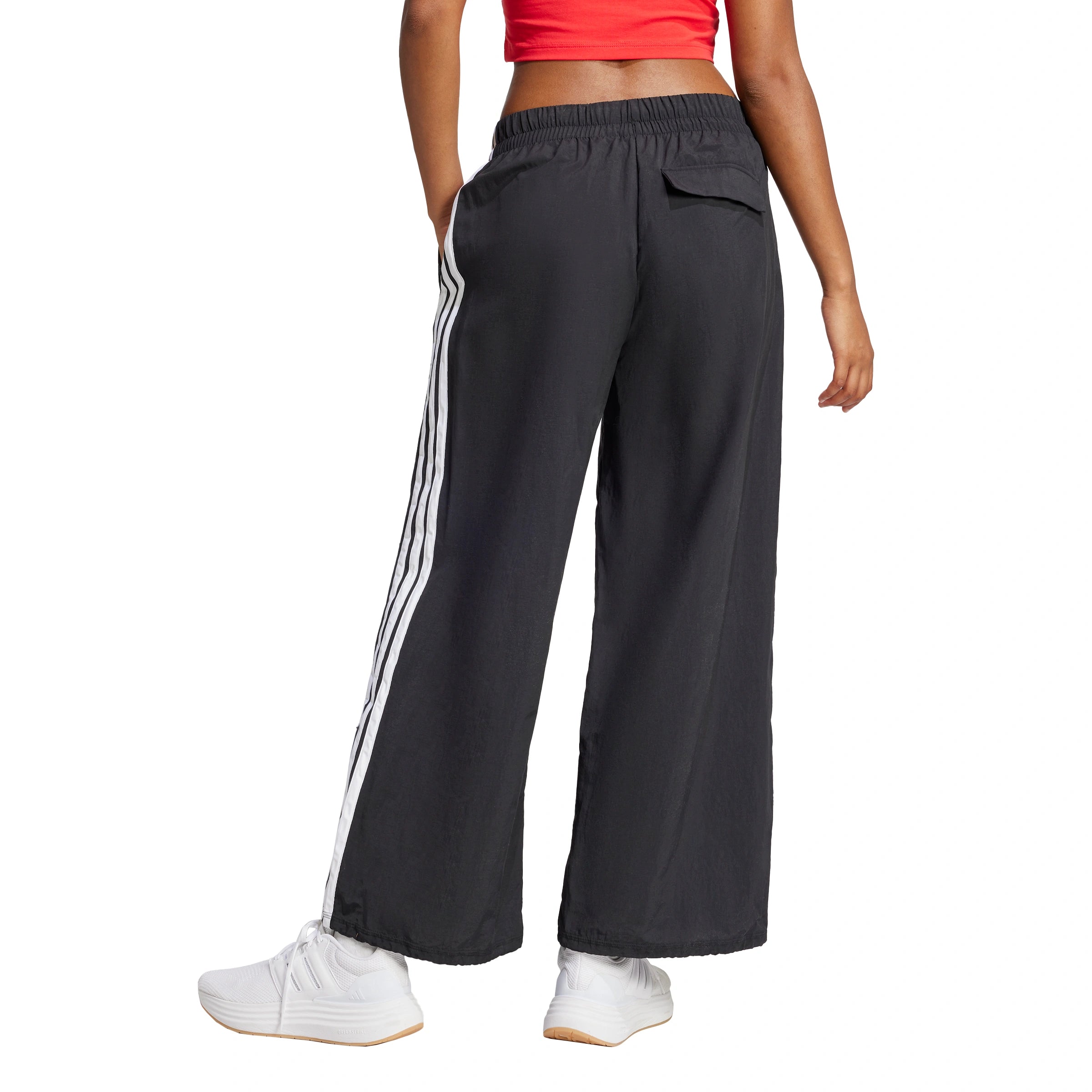 Essentials 3-Stripes Woven Parachute Pants