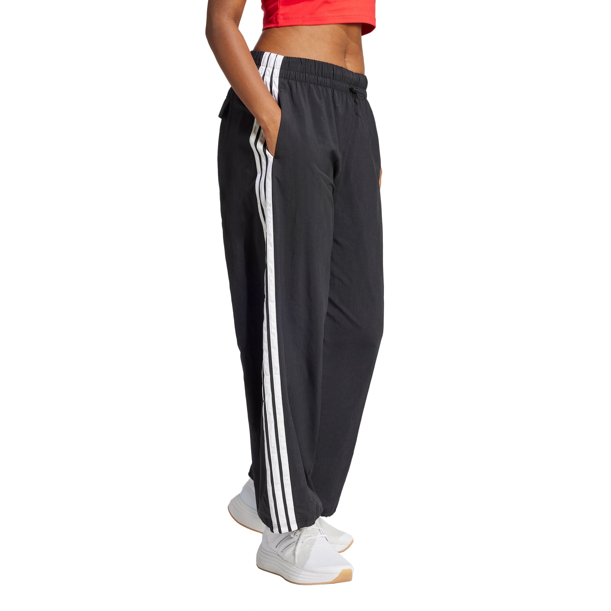 Essentials 3-Stripes Woven Parachute Pants