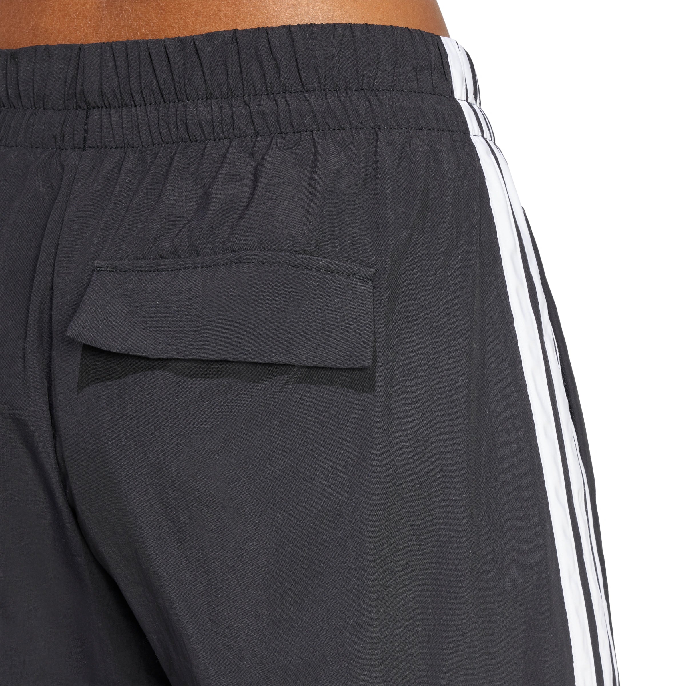 Essentials 3-Stripes Woven Parachute Pants