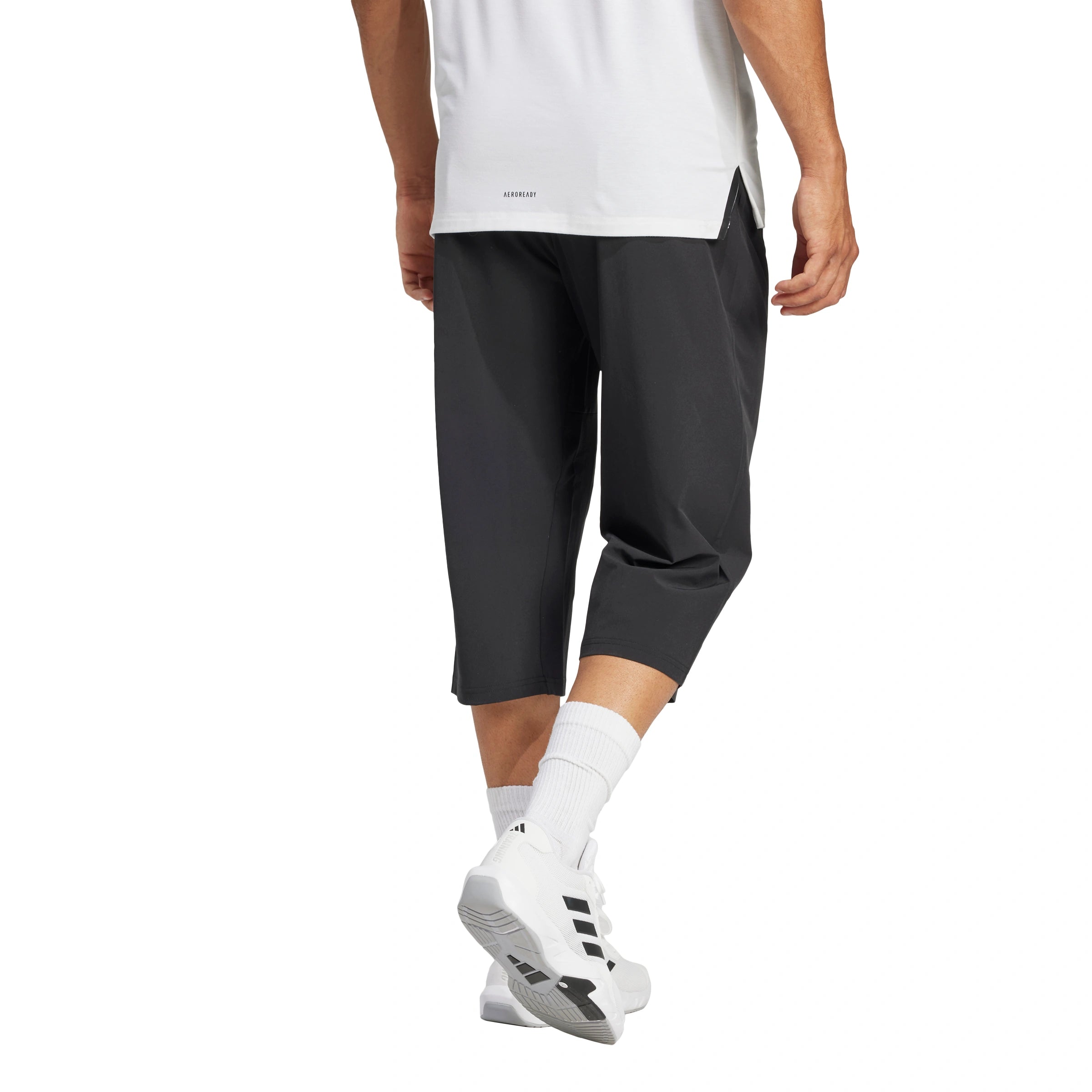 Train Essentials Woven 3/4 Tracksuit Bottoms
