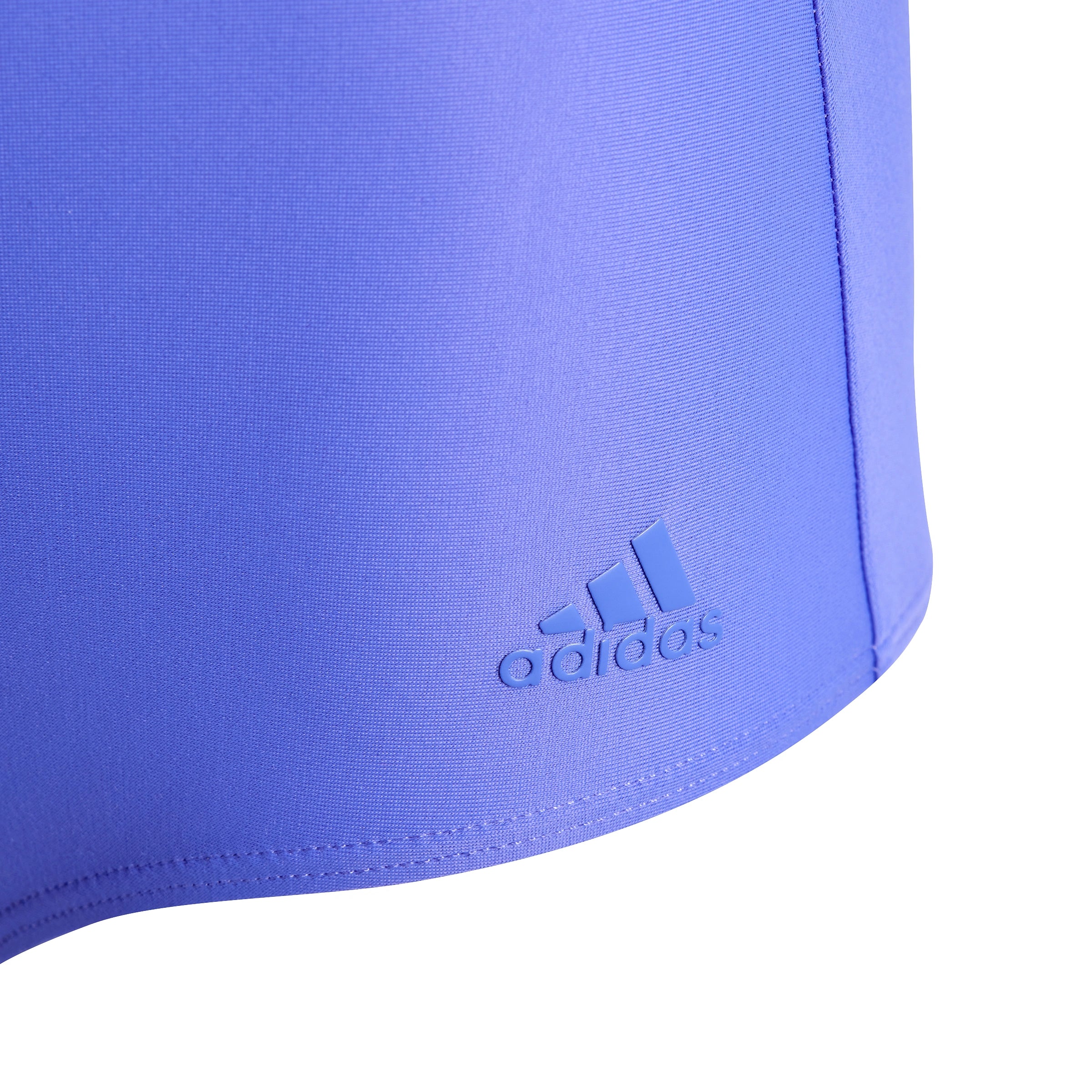 مايوه بظهر على شكل حرف U