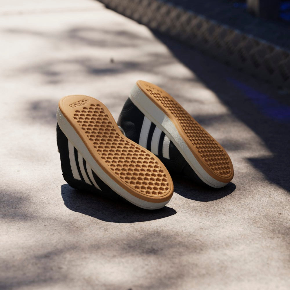 Grand Court 00s Shoes