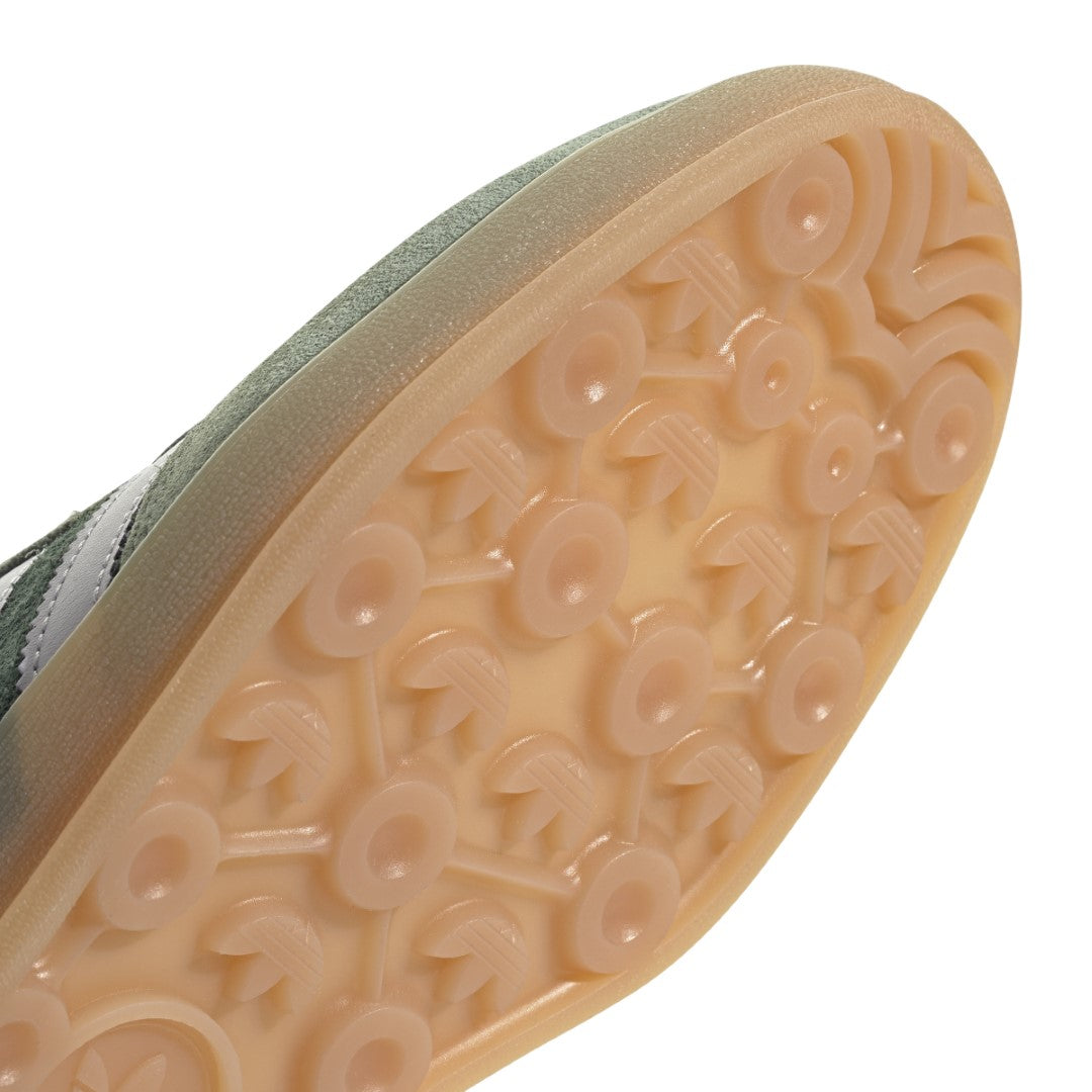 أحذية غزال لايف ستايل