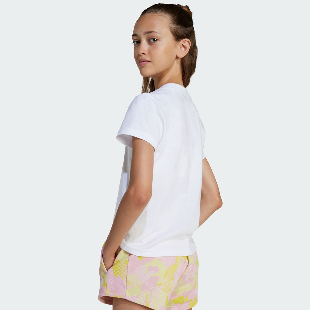 Seasonal Essentials Flower T-shirt