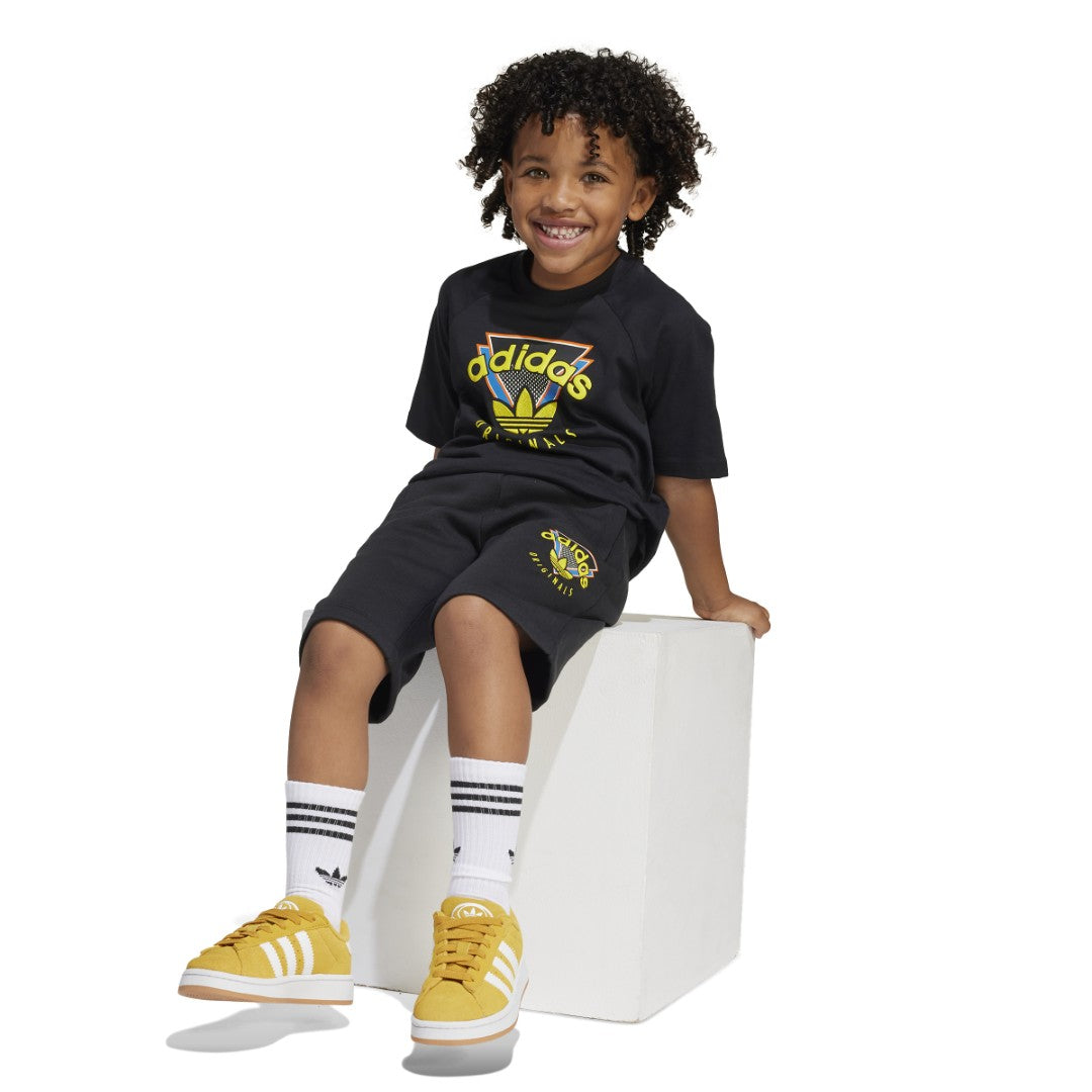 طقم متناسق شورت وتيشيرت Originals