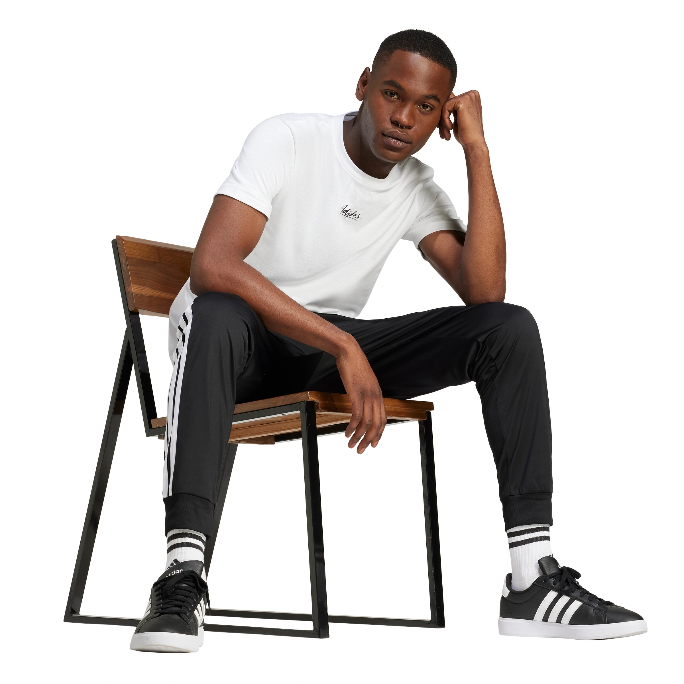 تيشيرت جرافيك لاونج ستيل لايف