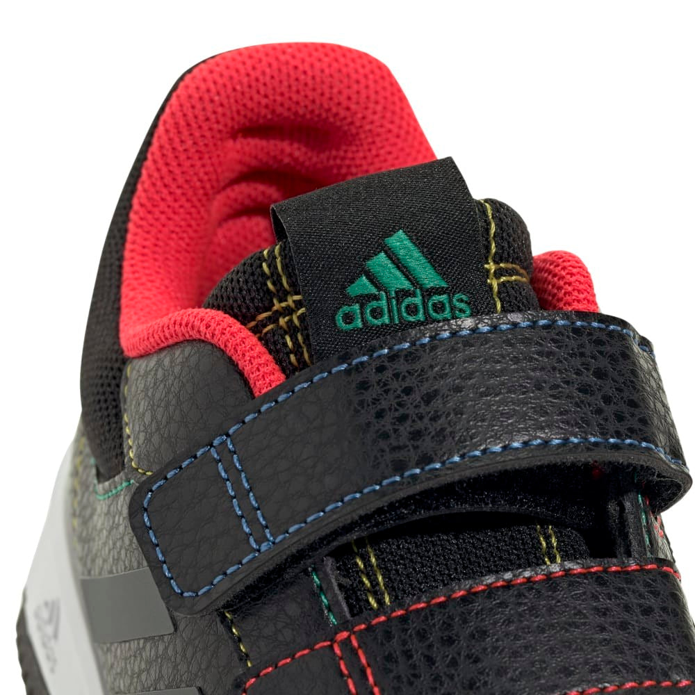 حذاء للاستخدام اليومي تنسور بشريط لاصق