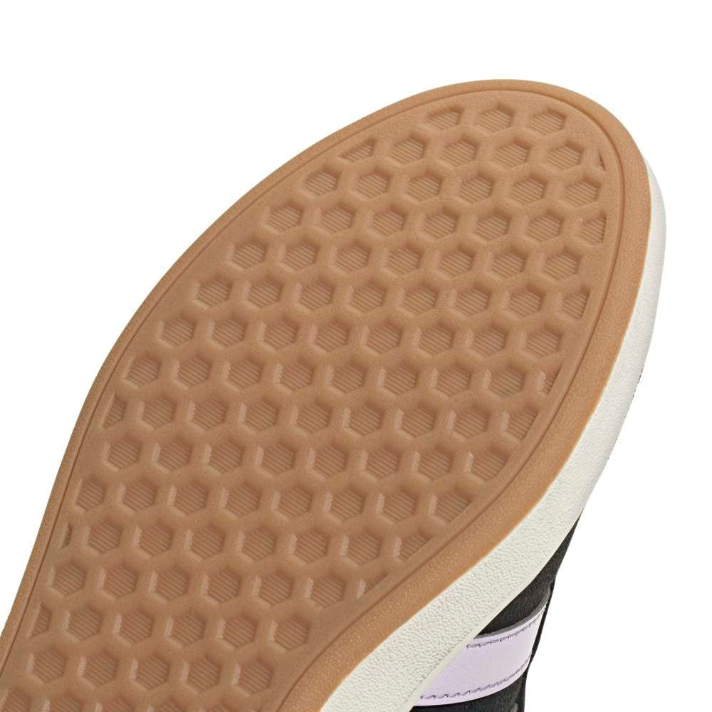 Grand Court Base 00s Shoes