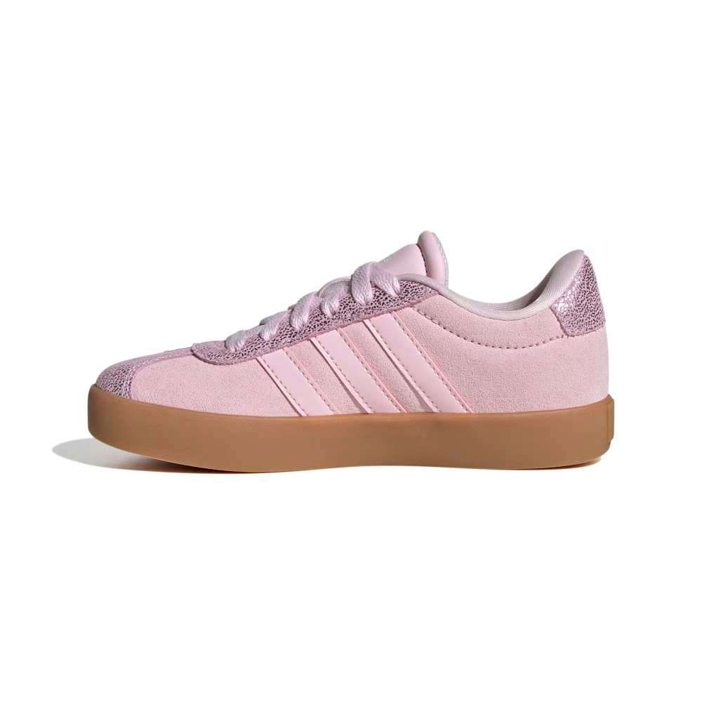 حذاء في ال كورت 3.0
