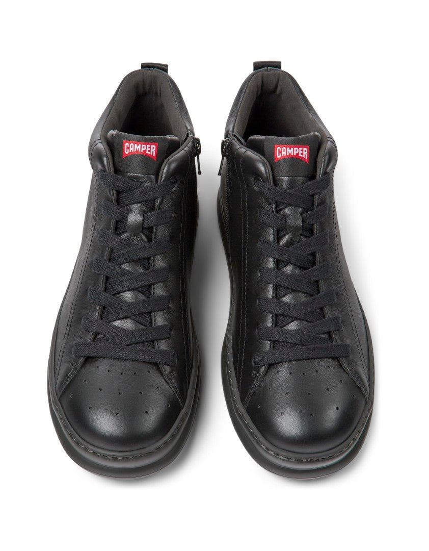 Runner Four Lifestyle Shoes