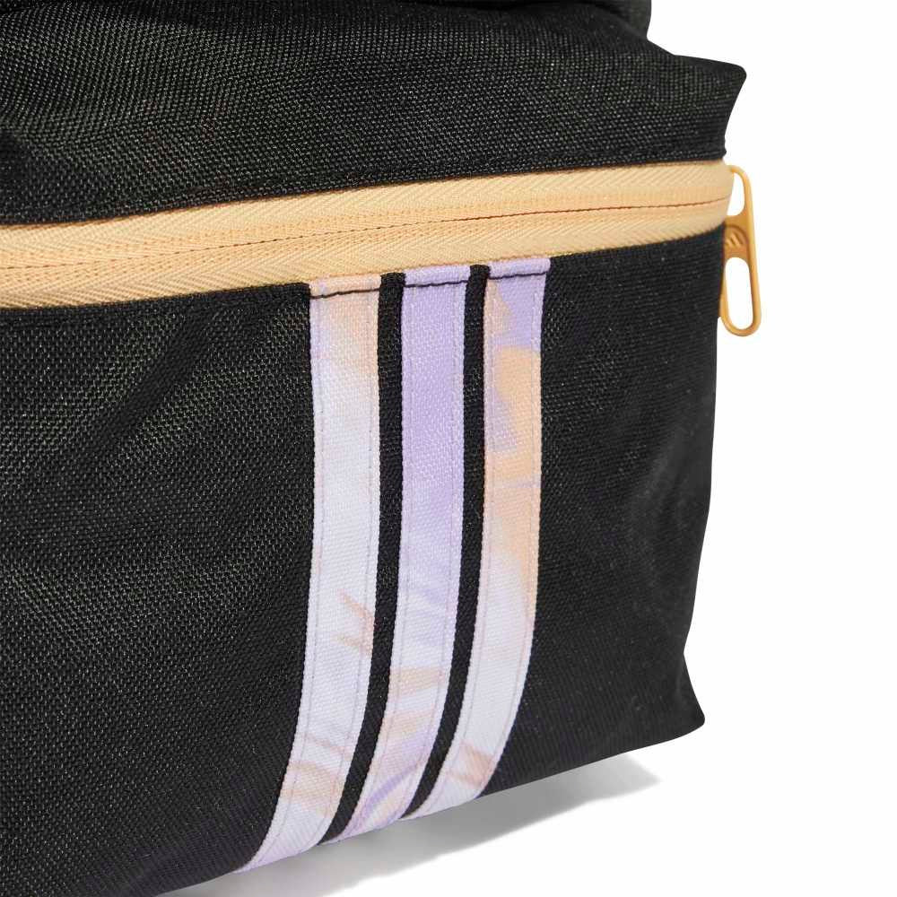 حقيبة ظهر جرافيكية للشاطئ