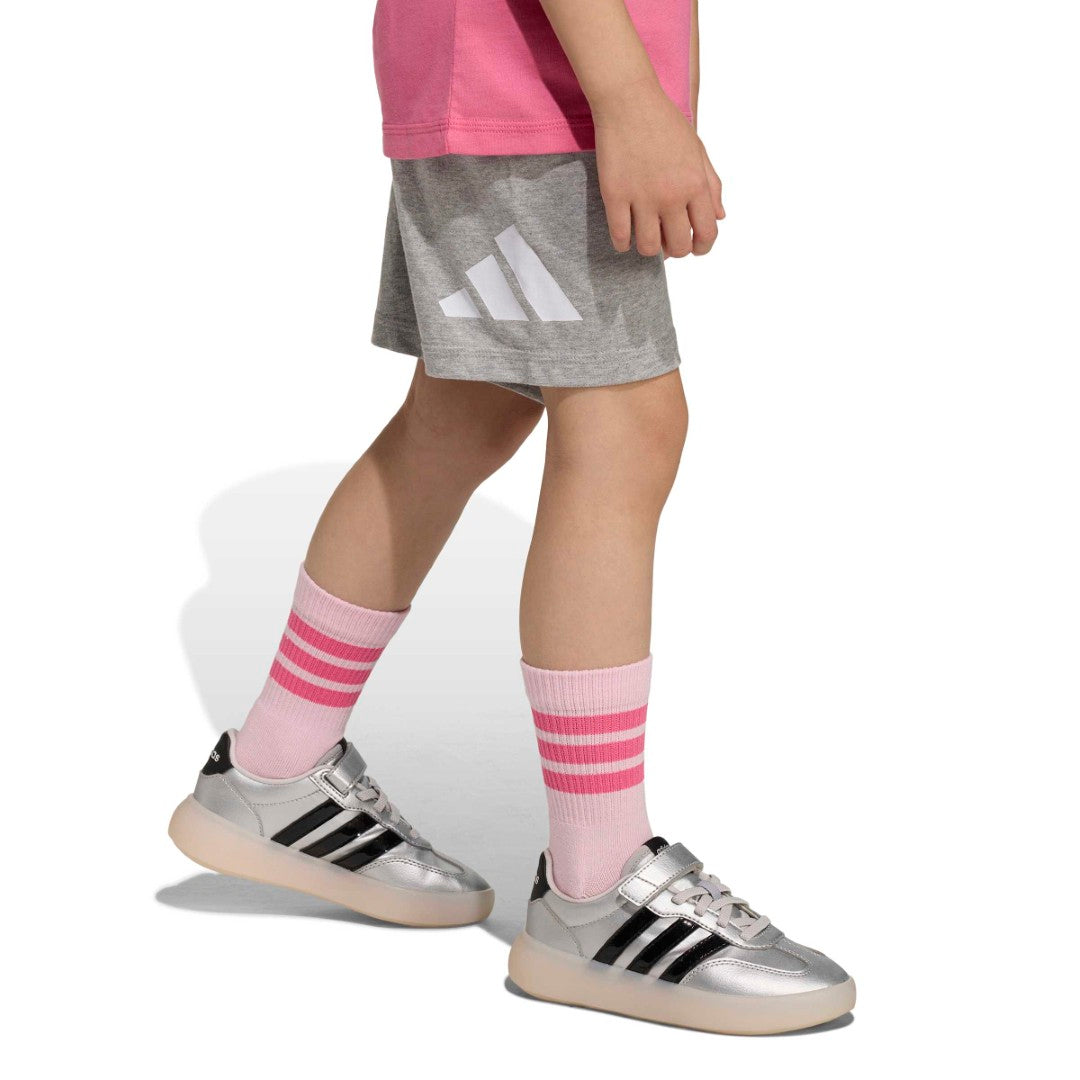 طقم تيشيرت إسينشالز