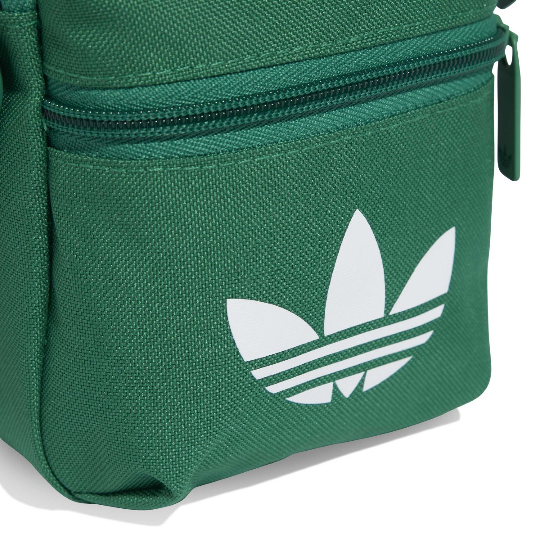 شنطة كروس أديكلر كلاسيك