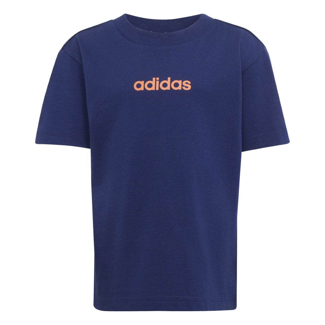 طقم تيشيرت إسينشالز