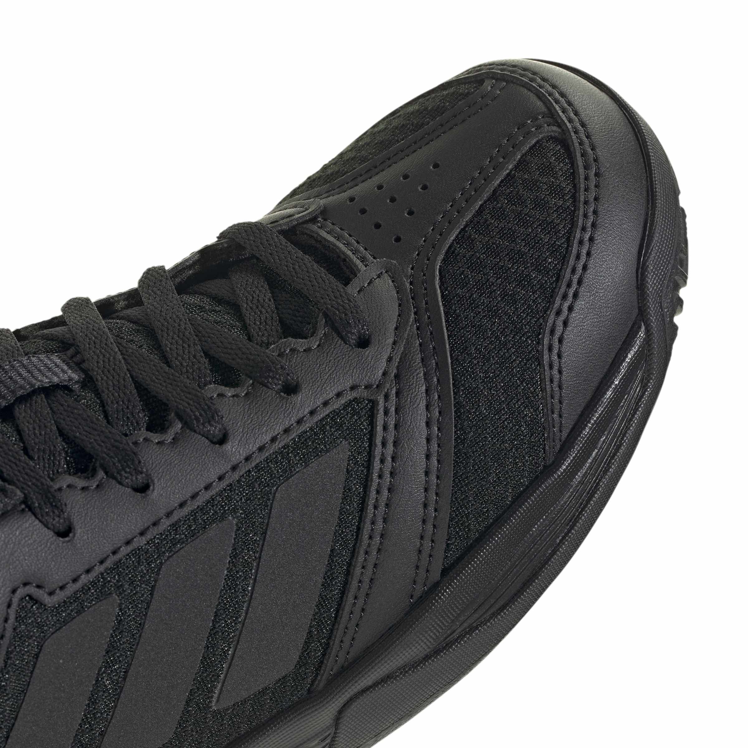 Ligra 8 Indoor Shoes