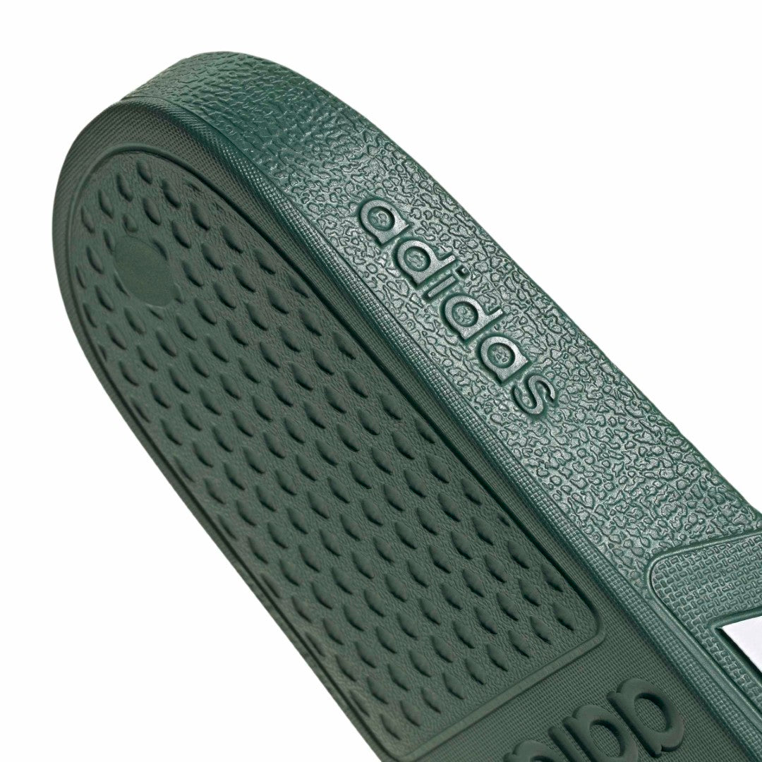 Adilette Aqua Slides