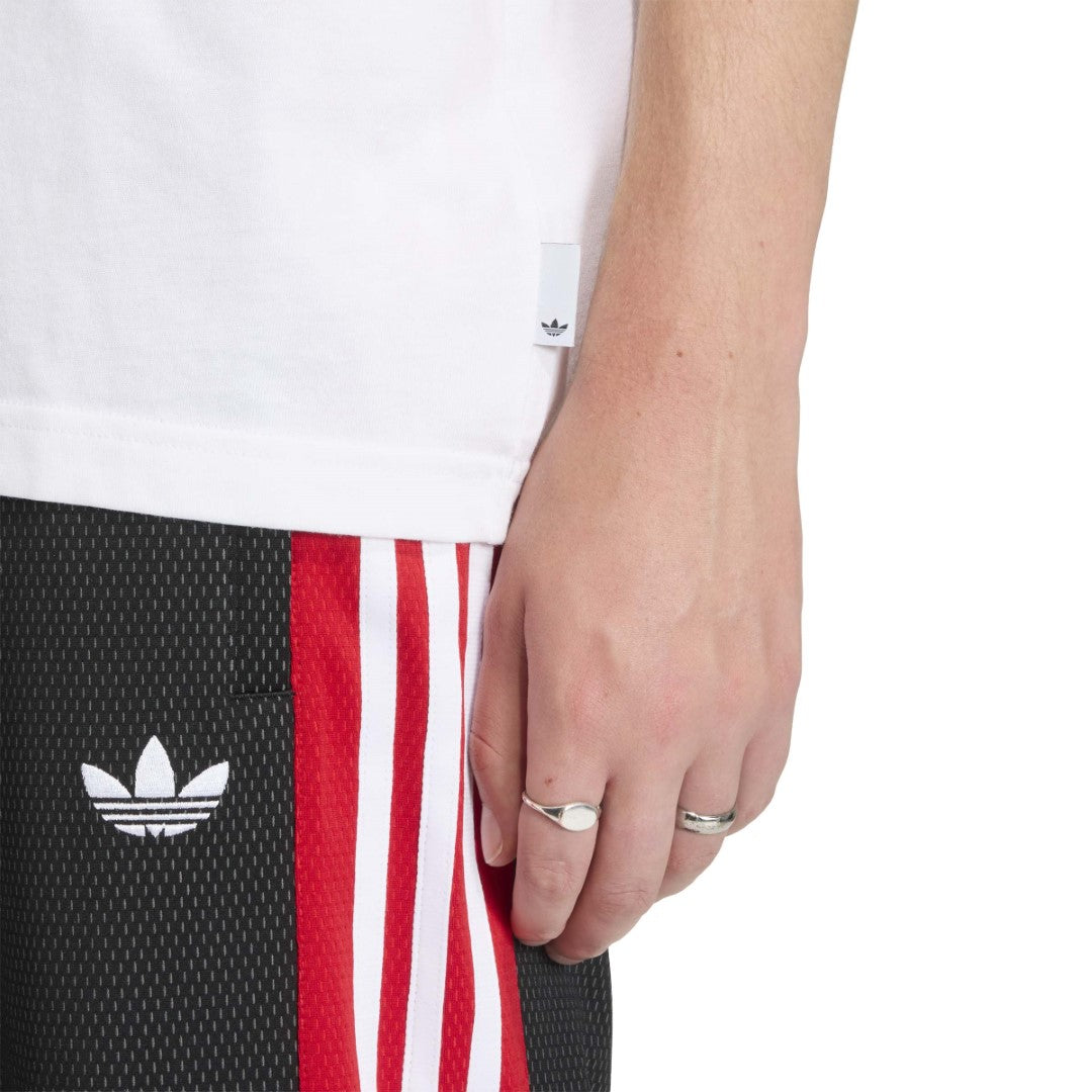 Trefoil Series Roses T-Shirt