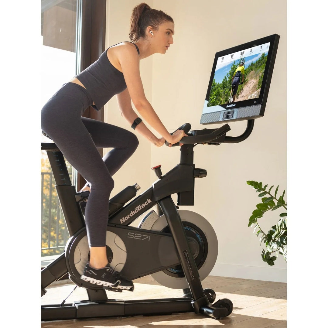 Commercial S27i Spin Bike
