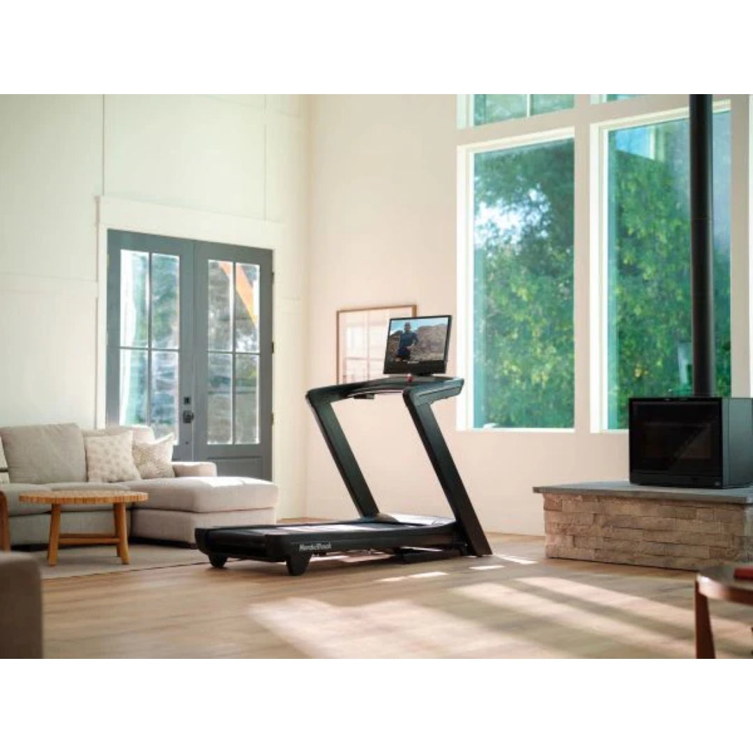 Commercial 2450 Treadmill