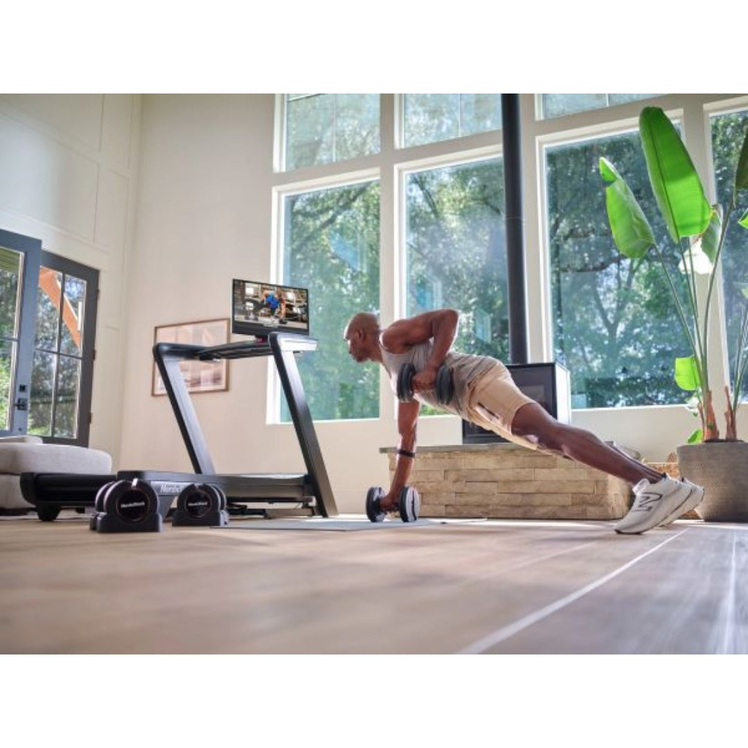 Commercial 2450 Treadmill