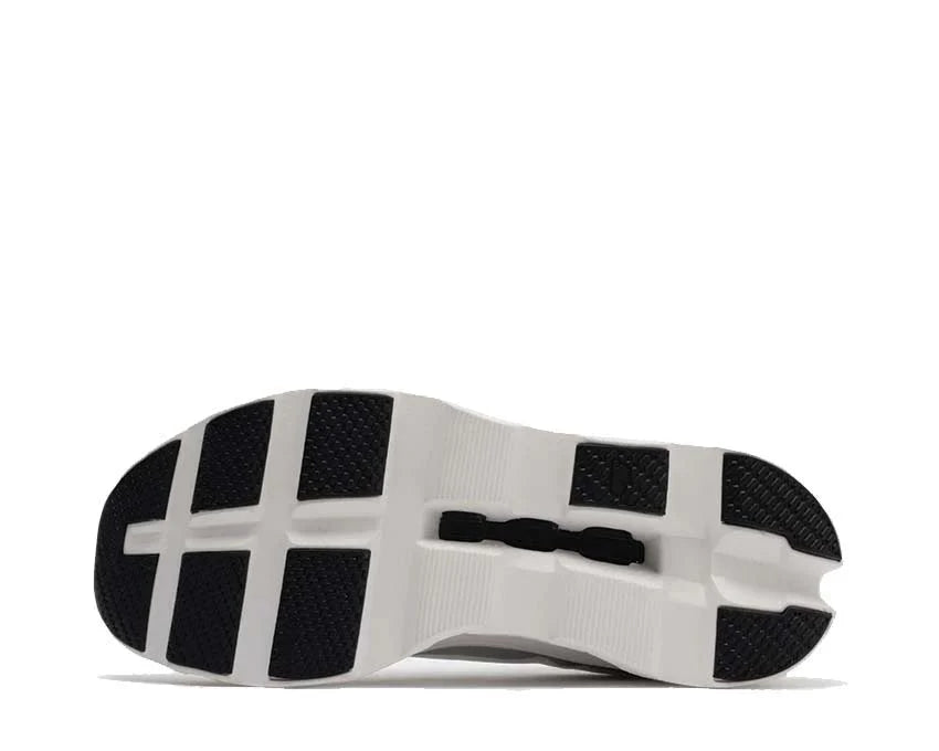 حذاء جري كلاودمونستر 1