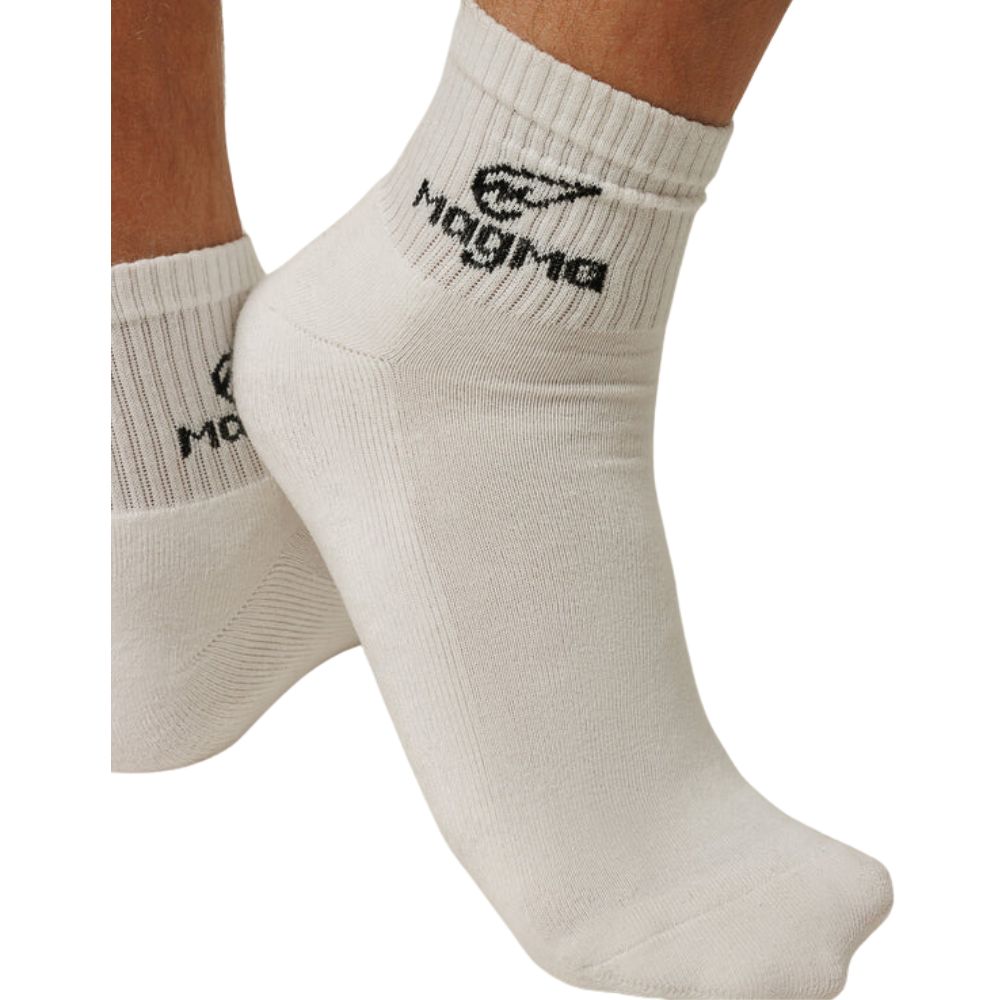 UrbanStride Mid-Length Socks white