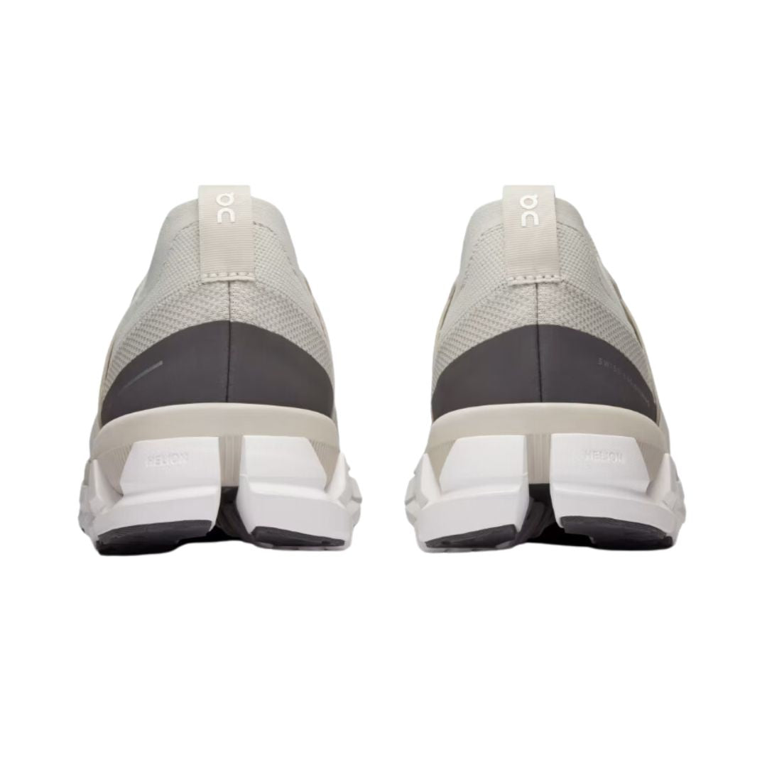 حذاء جري كلاودسويفت بيرفورمانس 3