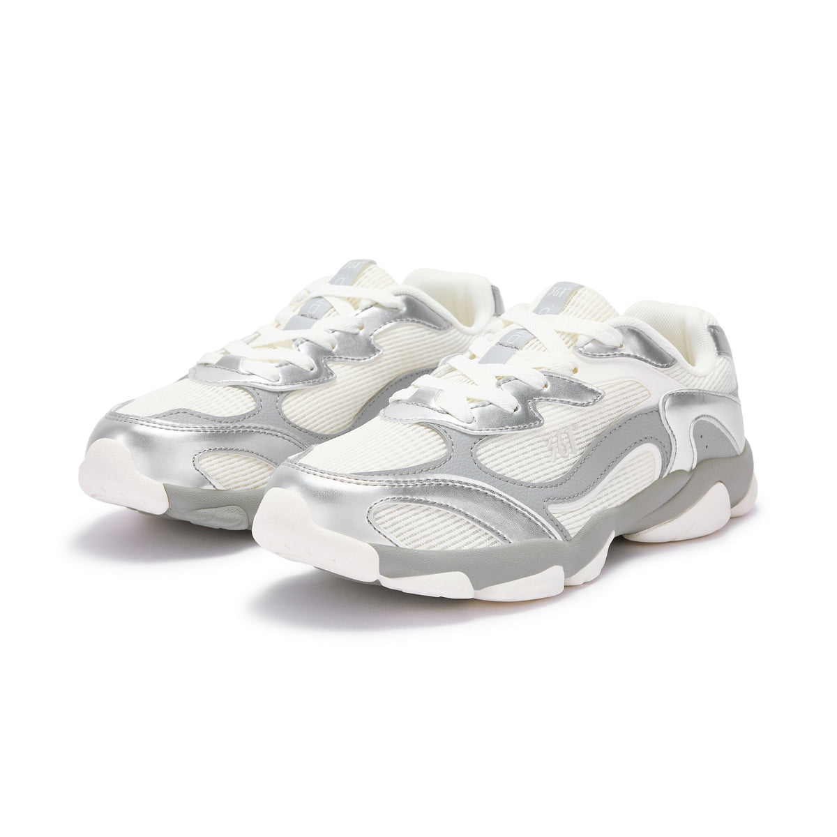 Thin-Sole Squirrel Shoes