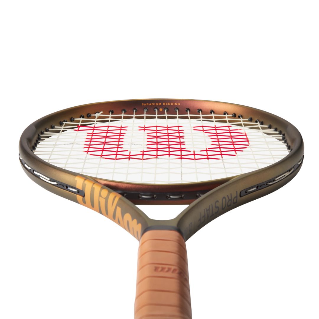 شنطة باديل تور حمراء 2025