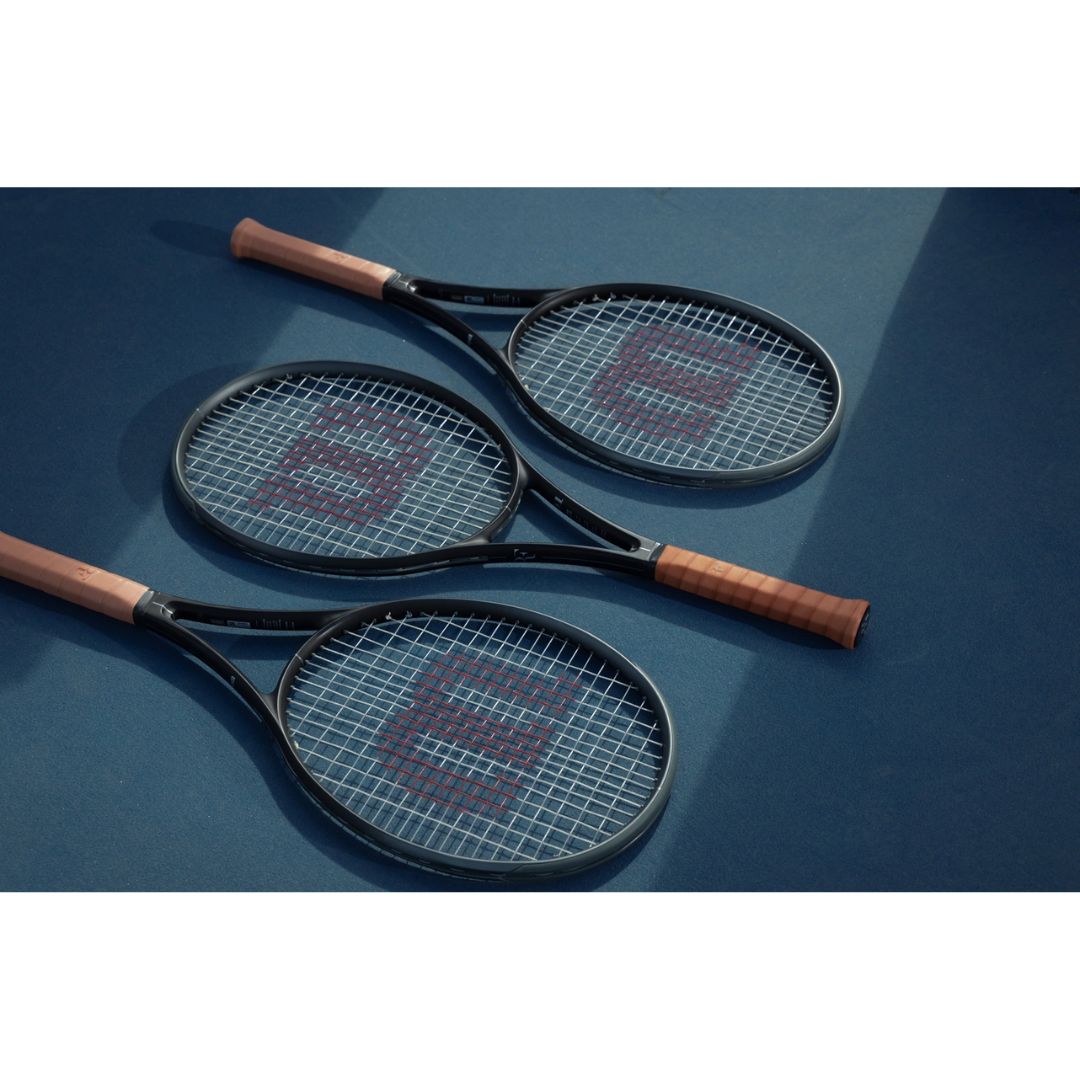 RF 01 Pro Tennis Racket ( Unstrung )