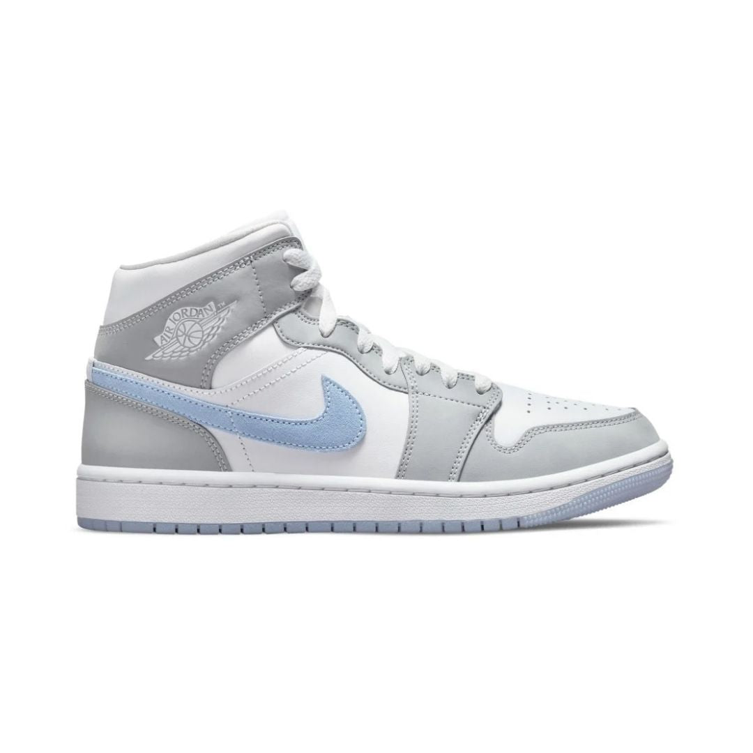 Air Jordan 1 Mid Shoes