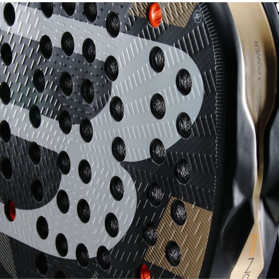 مضرب بادل نيورون 02 جيو 26