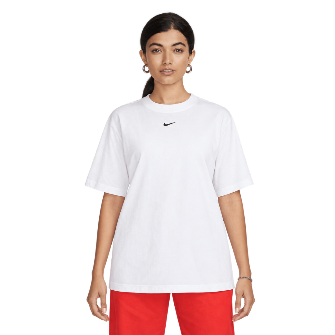 Sportswear Essential T-shirt
