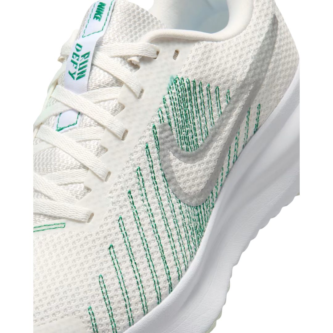 Run Defy Road Running Shoes