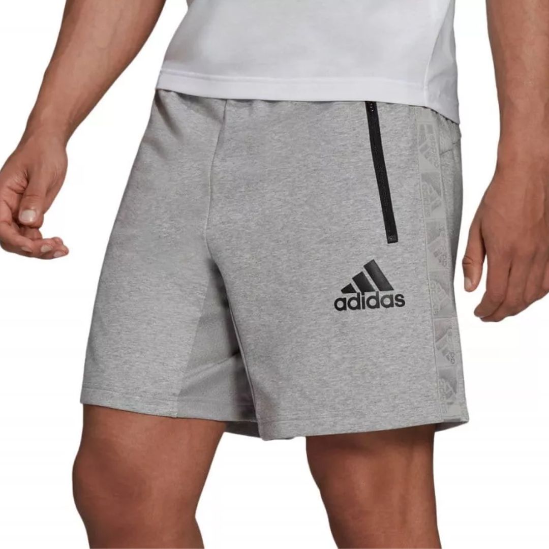 شورت موڤ بشعار