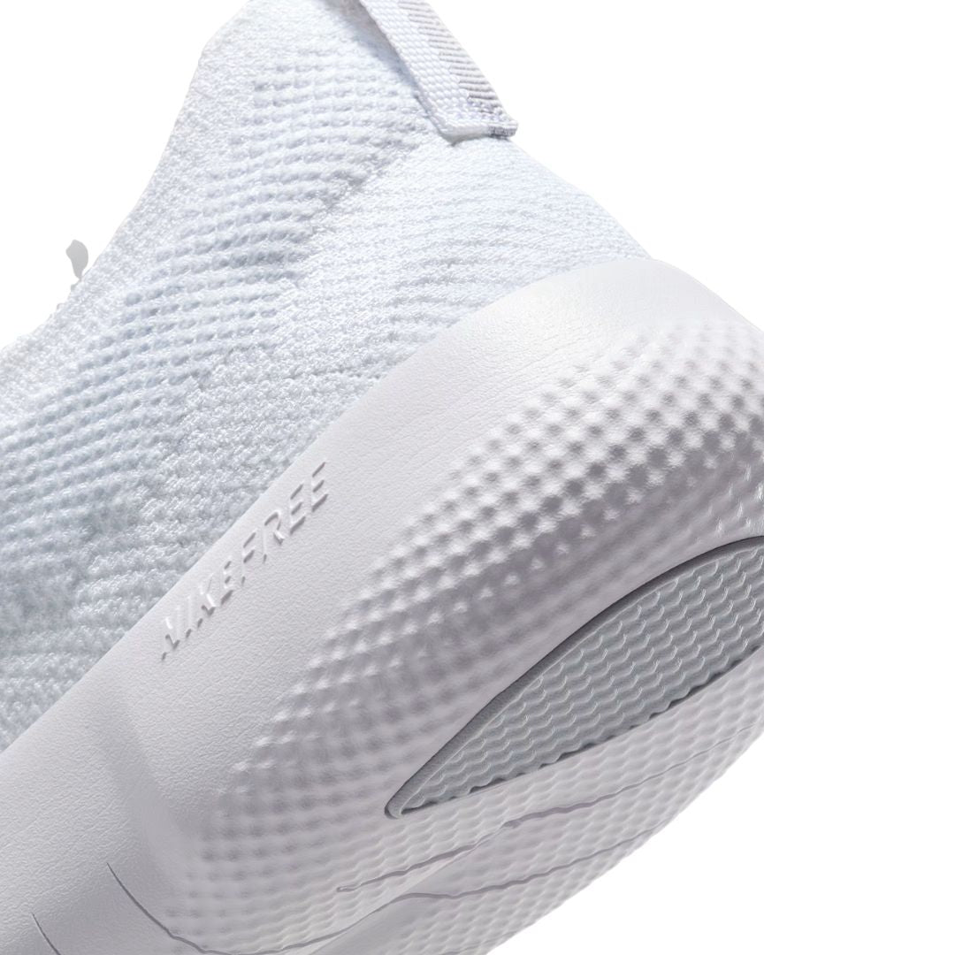 أحذية تدريب مجانية لعام 2025