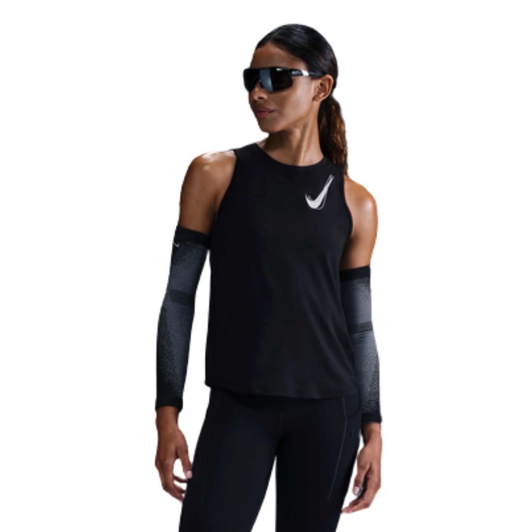 One Swoosh Dri-FIT Tank Top
