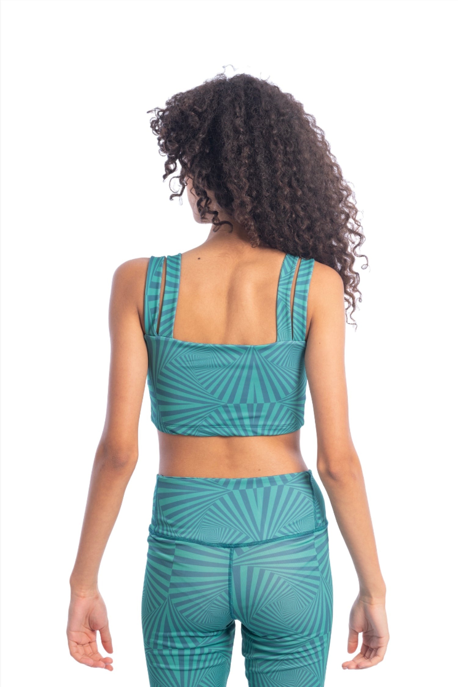 سبورت برا ريترو مخططة بحمالتين