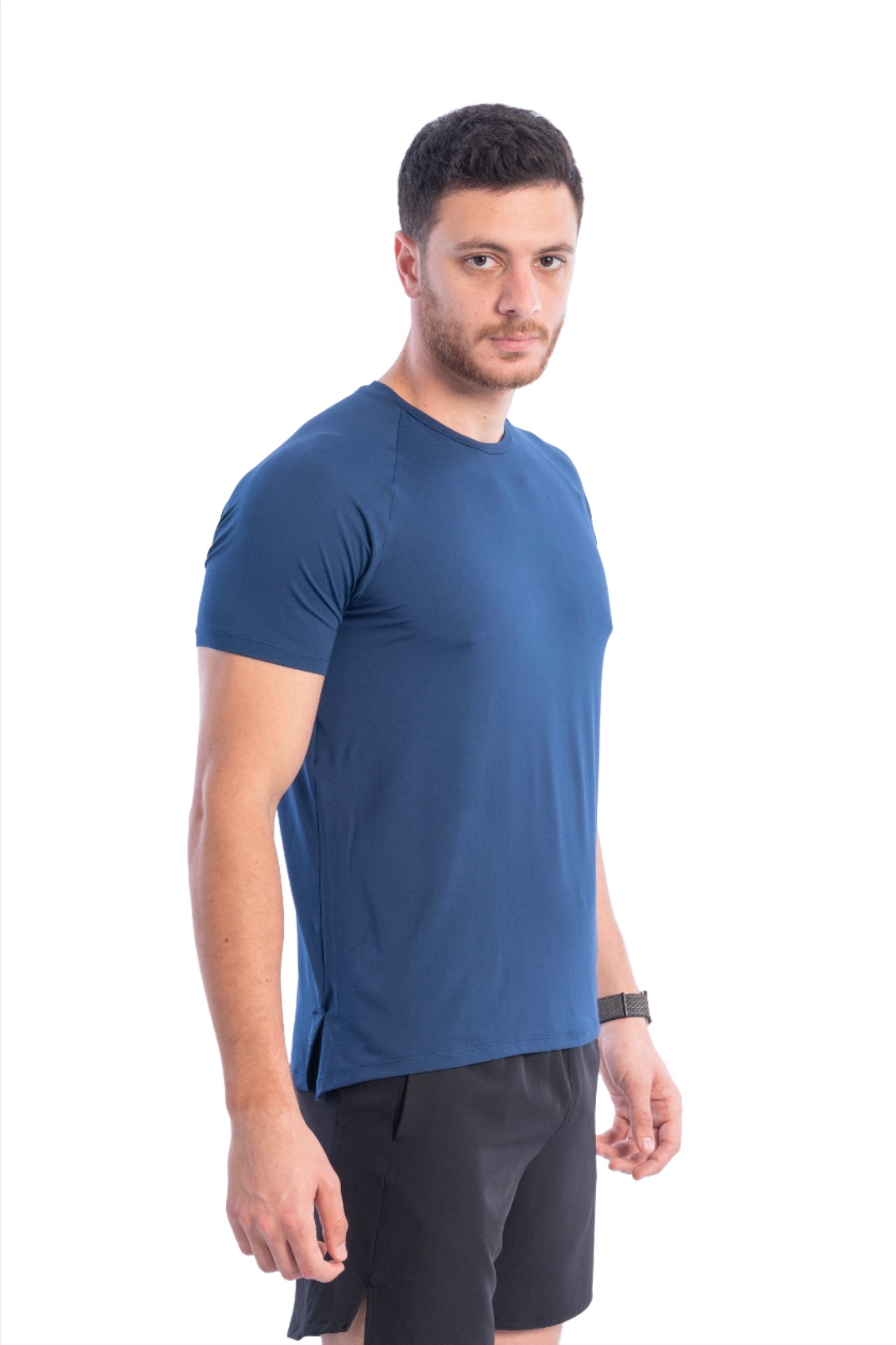 تيشيرت تدريب إسينشال