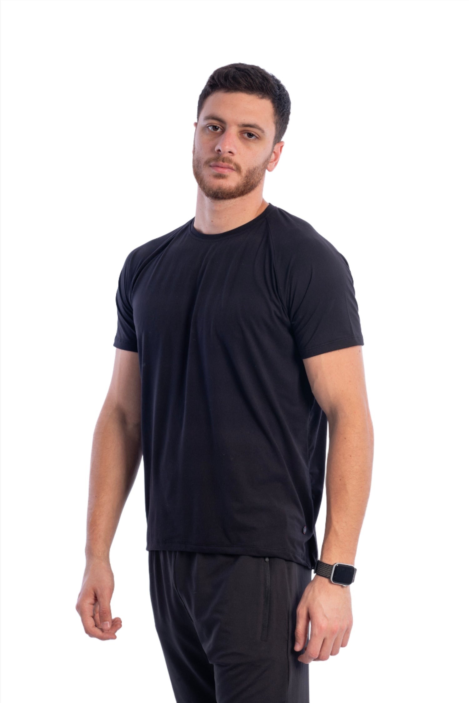تيشيرت تدريب إسينشال