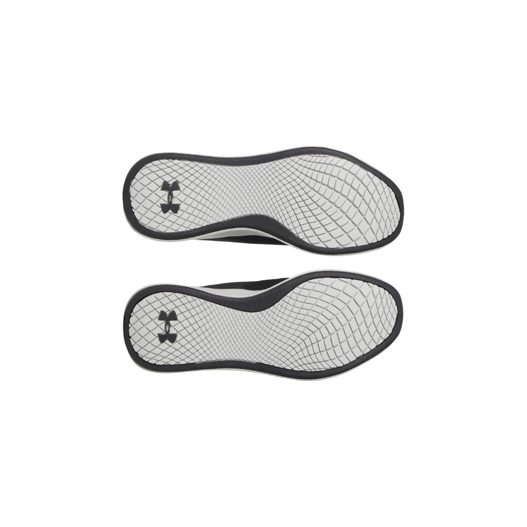 حذاء تدريب تشارج اورا 2