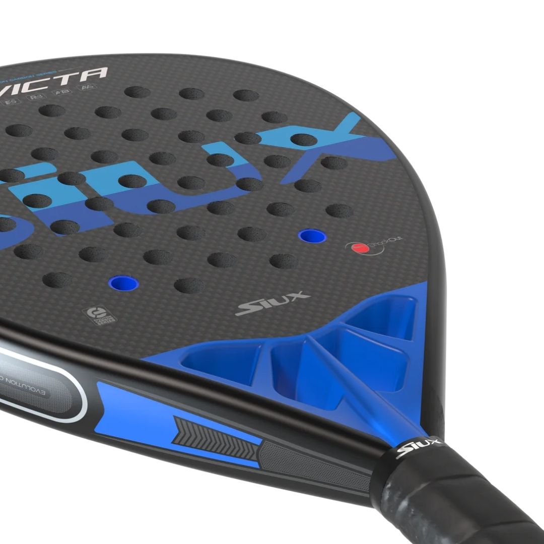 Padel Racket Invicta