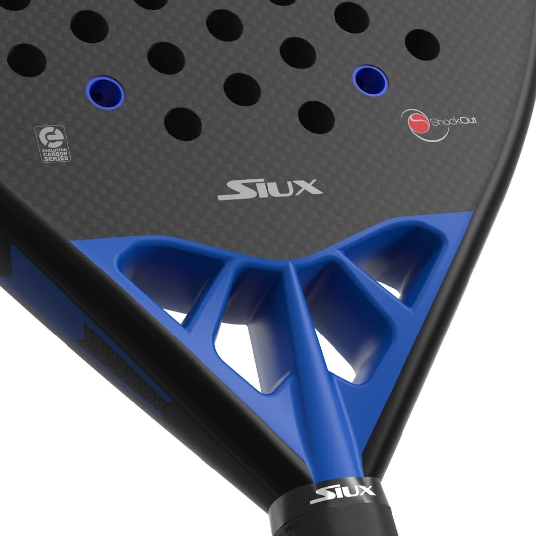 Padel Racket Invicta