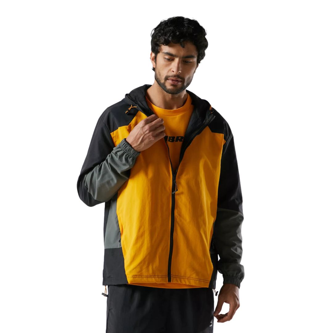 جاكيت ويندبريكر مشطب