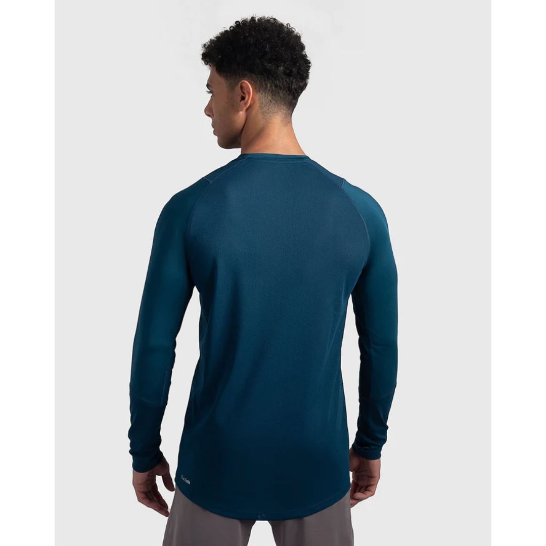 تيشيرت أوفنس بأكمام طويلة