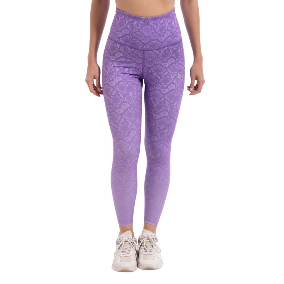 ليجنز بطبعة جلد ثعبان