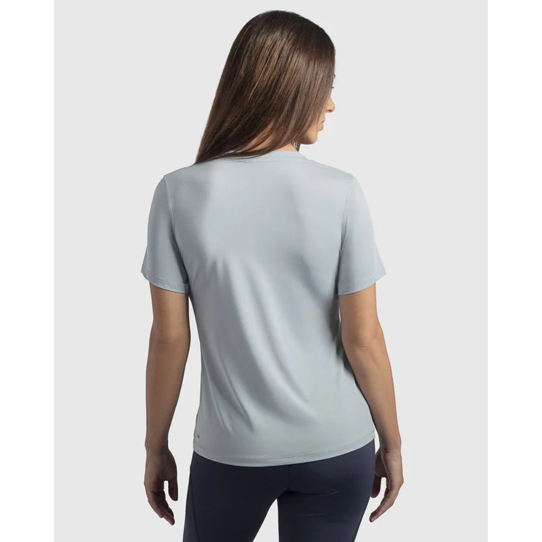 تيشيرت بيزيك ترينينج بياقة V