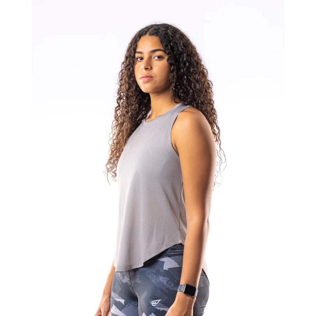 تانك توب خفيفة